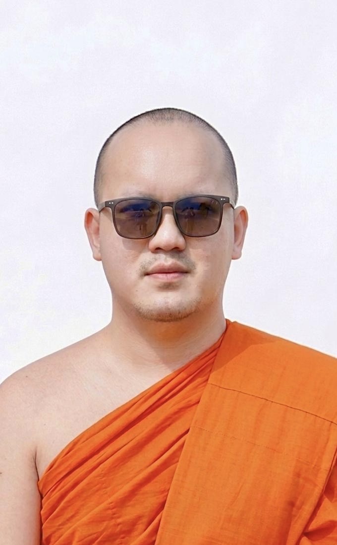 ພຣະອາຈານ ໄຊຍະສິດ  ຂຸນເທບ